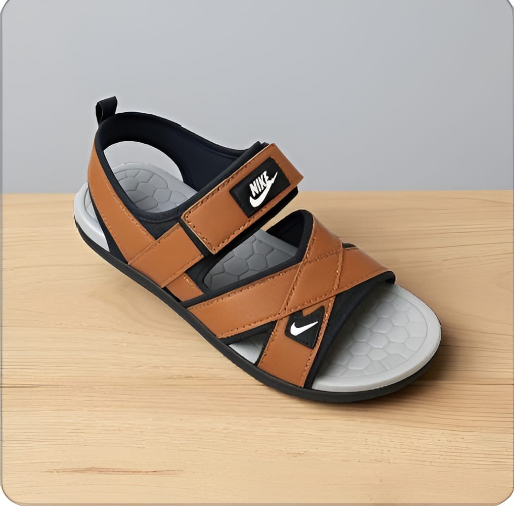 Nike Men’s Brown Comfortable Sandals.